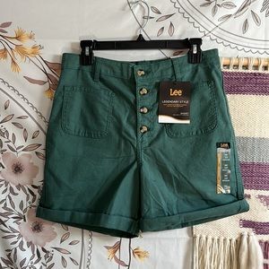 NWT Lee green shorts